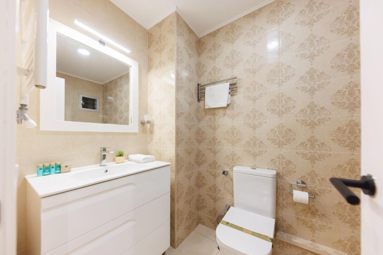 Bravissimo Figuerola, Spacious 3-Bedroom Apartment 지로나 외부 사진